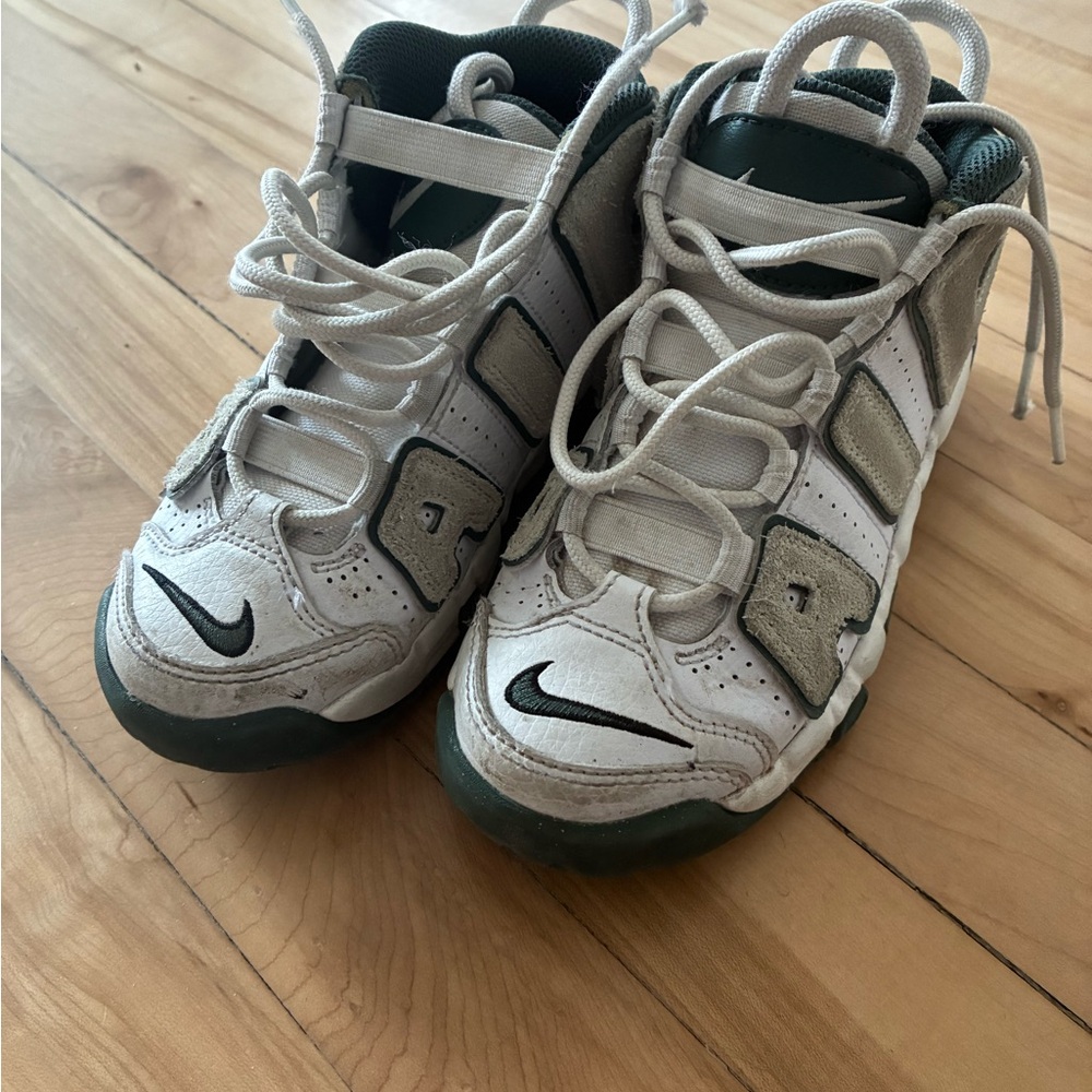 Nike Kids White and Dark Green Sneakers